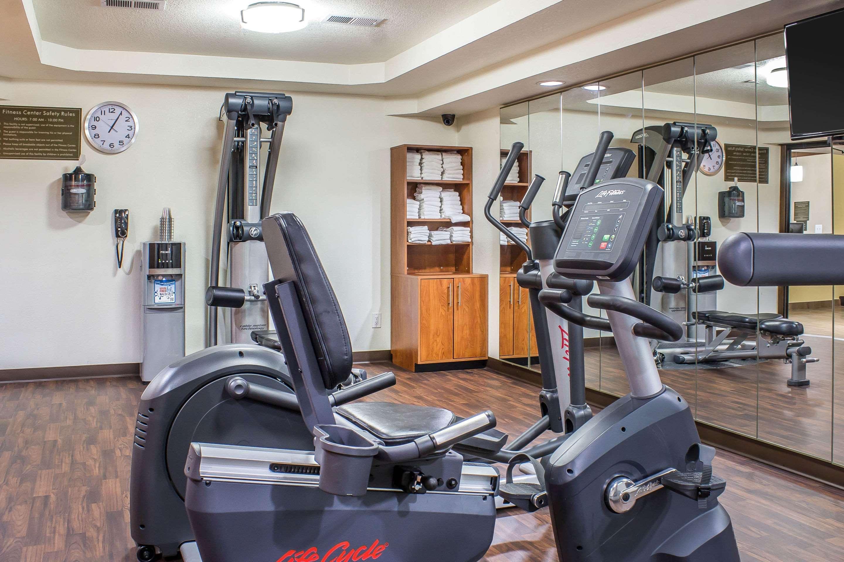 Comfort Inn & Suites Cedar Rapids North - Collins Road Εξωτερικό φωτογραφία